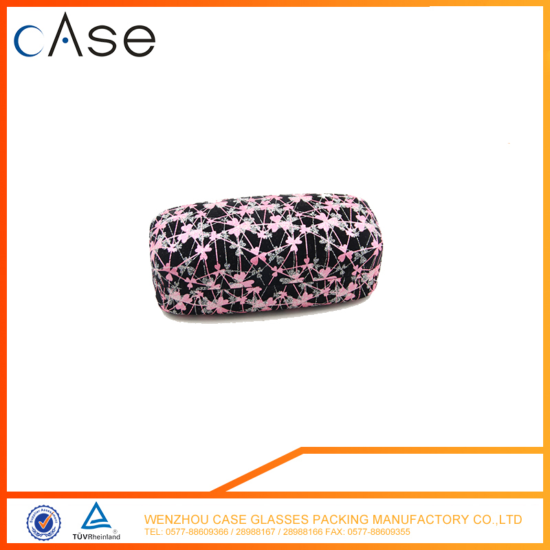 clover sunglasses case