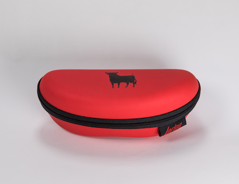 2021 Glasses Case A Red, Bull-printed, Zip-on Eyewear Case That Looks Like A Fanny Pack