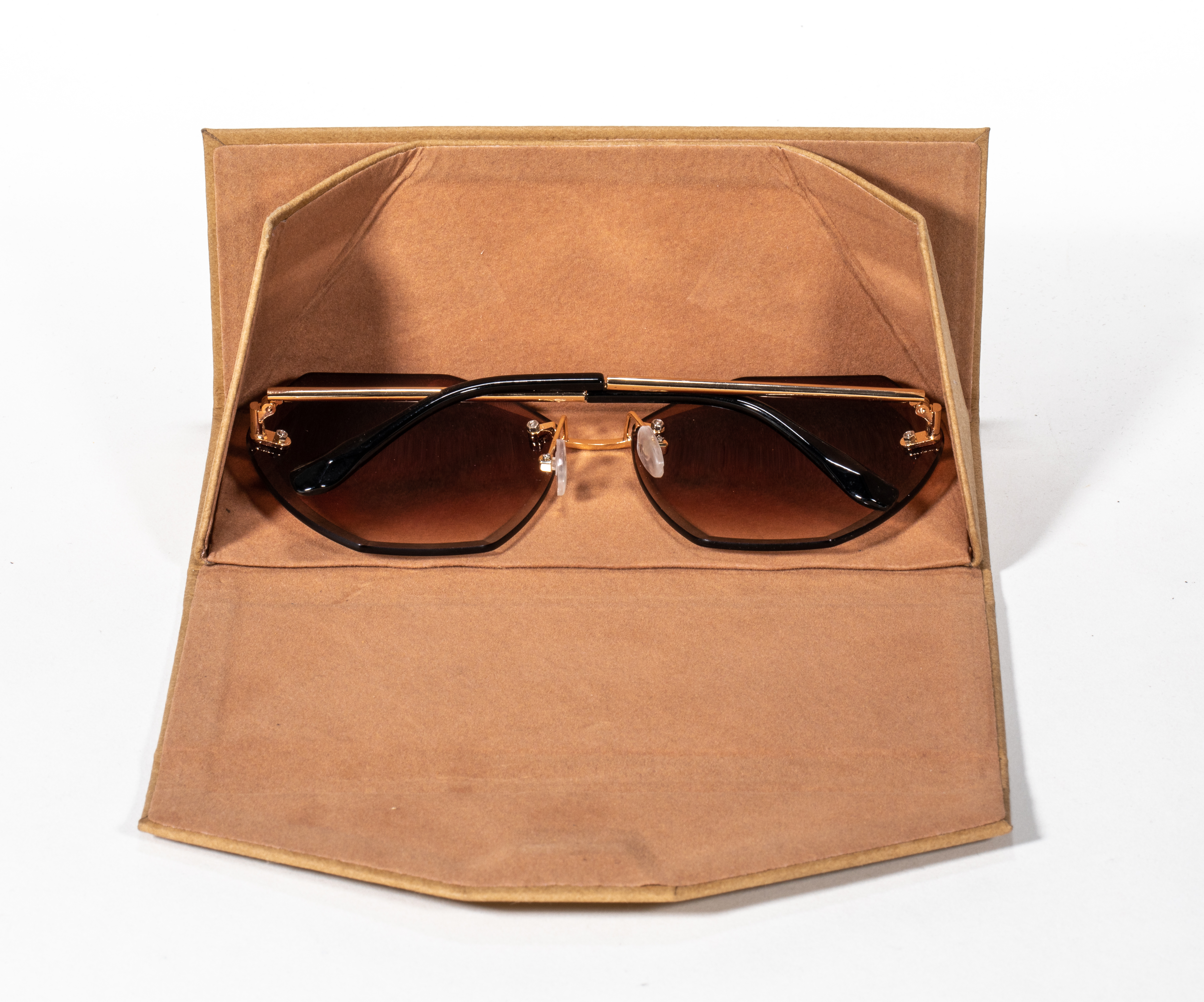 2021 Sunglasses, Triangular, Brown, Detachable Case